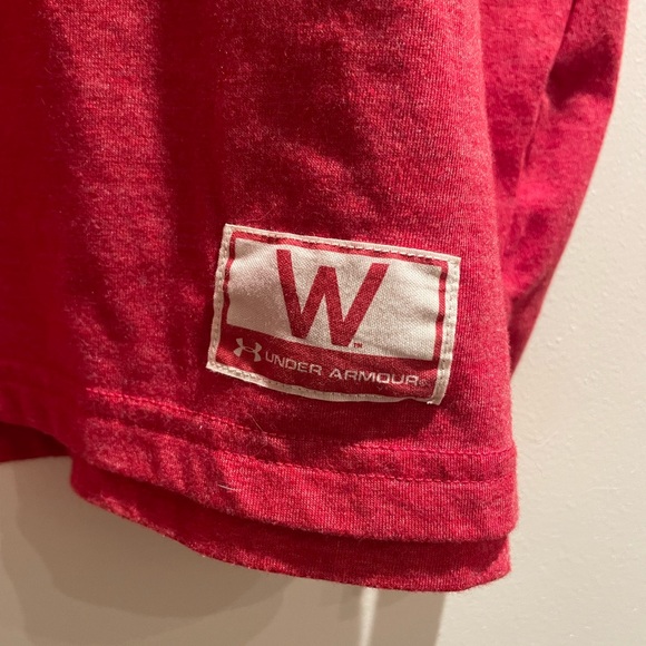 Under Armour University of Wisconsin Badgers Football shirt Size XL - Picture 5 of 6